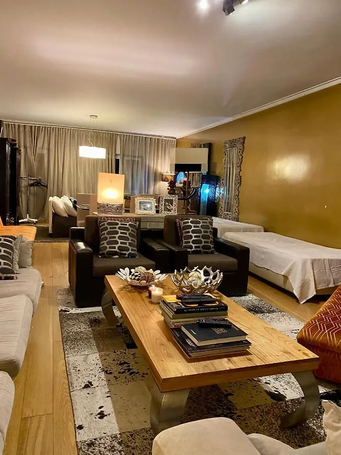 Homestay Suite For 5 Near The Beach & City Caxias